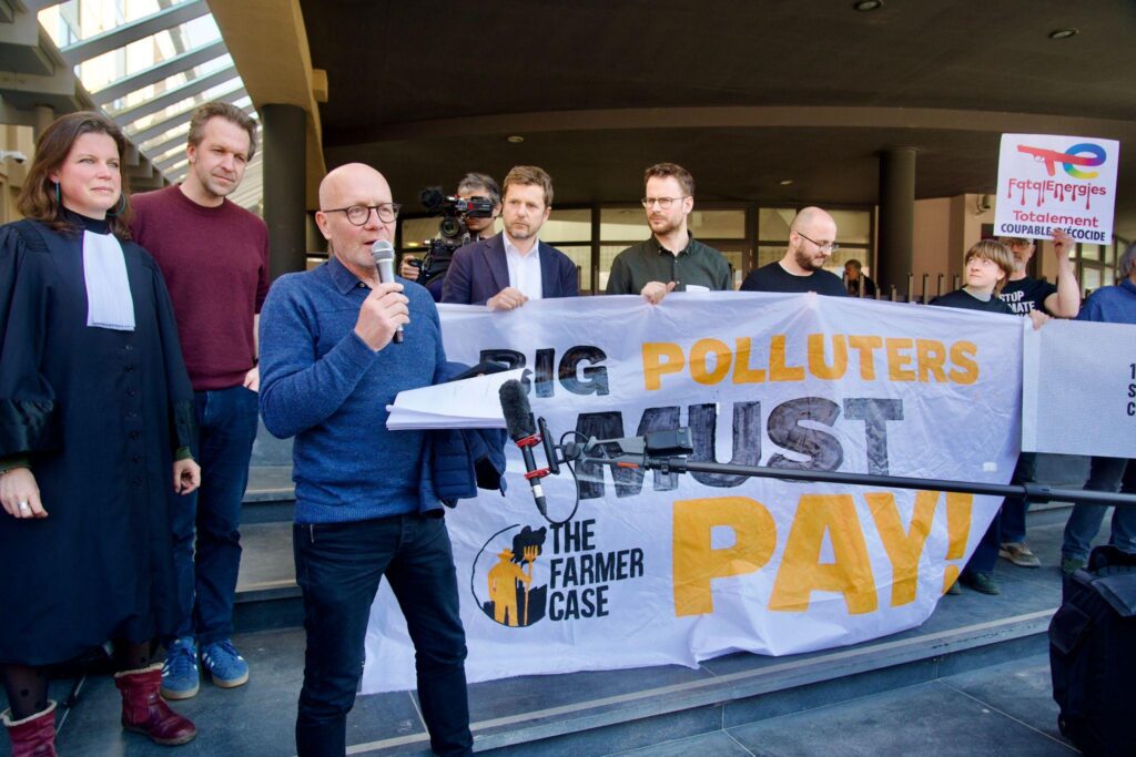 %TheFarmerCase - Un fermier attaque un géant de l'industrie fossile en justice pour sa responsabilité dans le dérèglement climatique. %